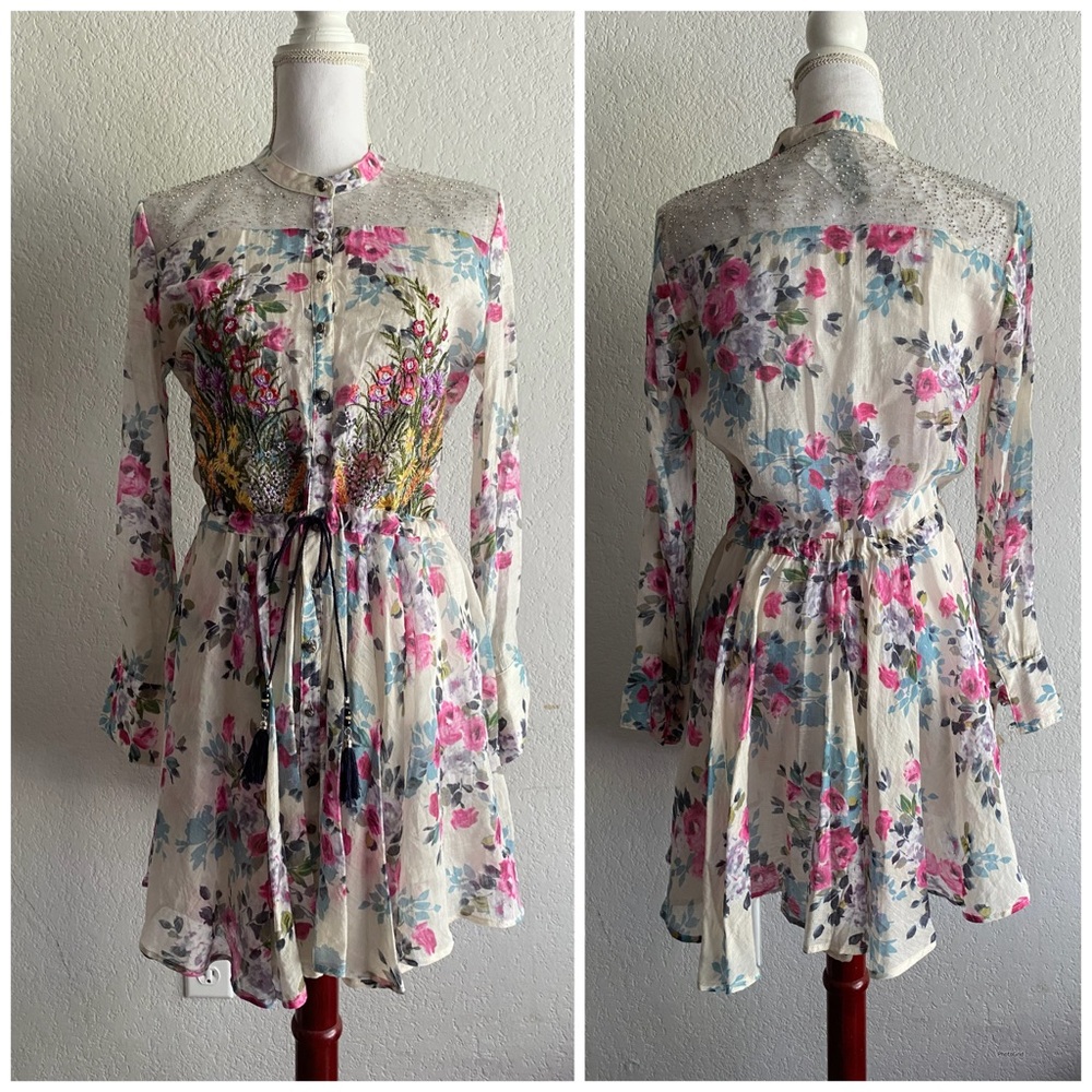 Aratta Silent Journey Chic Floral Long Sleeve Dress